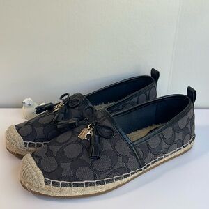 COACH Flats Size 5B